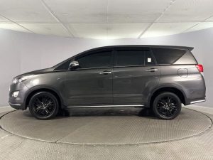 toyota innova venturer diesel & bensi palembang